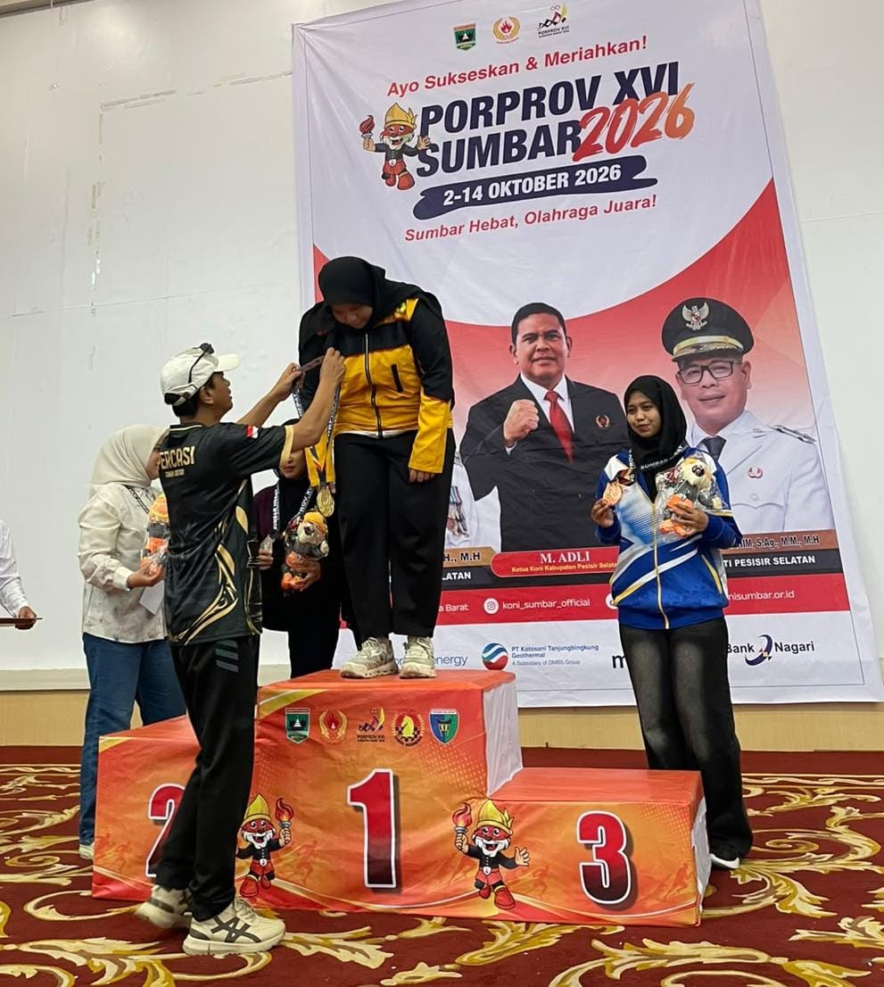 Hafiza Aulia Putri saat pertandingan final perorangan hingga beregu putri. (Chandra antoni)